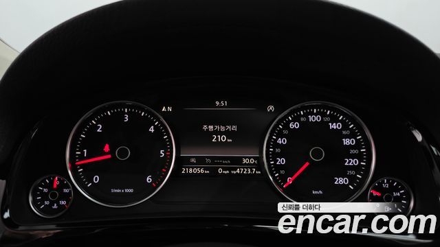 Volkswagen Touareg V6 3.0 TDI Bluemotion Premium 7P5 2015 — фото 8