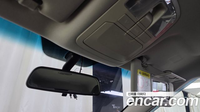 KG Mobility (SsangYong) Tivoli Air 1.5 A1 2WD 2022 — фото 16