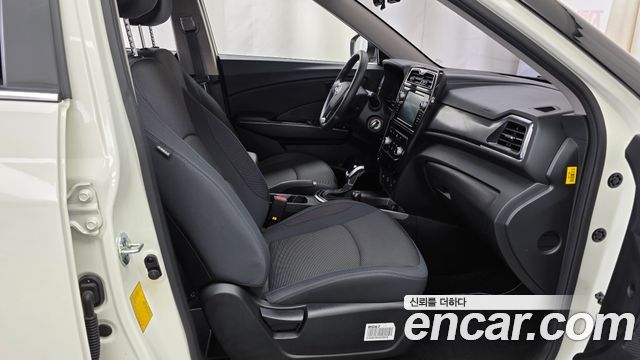 KG Mobility (SsangYong) Tivoli Air 1.5 A1 2WD 2022 — фото 26