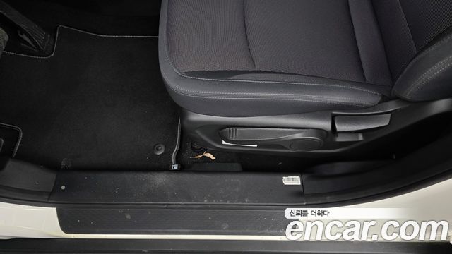 KG Mobility (SsangYong) Tivoli Air 1.5 A1 2WD 2022 — фото 29
