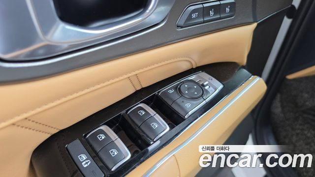 Kia Sorento (IV) Gasoline 2.5T 2WD Signature 2023 — фото 35