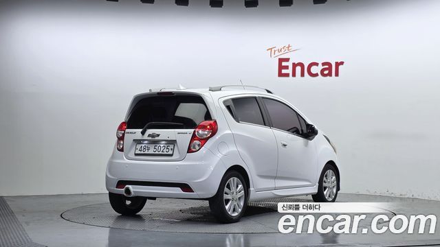 Chevrolet Spark Spark S LT 2014 — фото 2