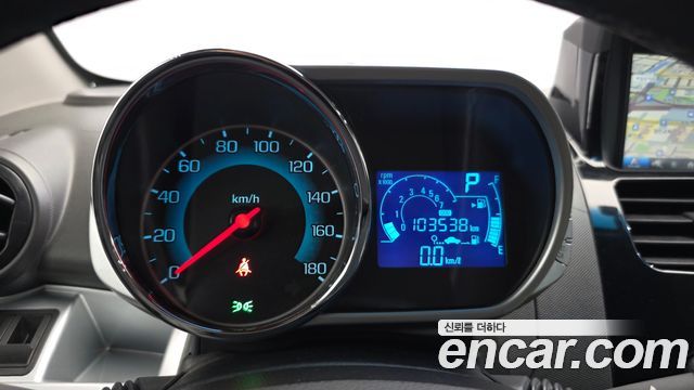 Chevrolet Spark Spark S LT 2014 — фото 8