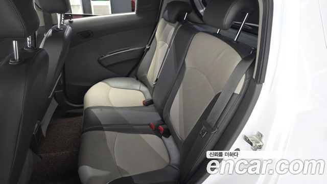 Chevrolet Spark Spark S LT 2014 — фото 26