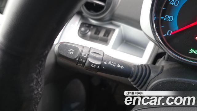 Chevrolet Spark Spark S LT 2014 — фото 32