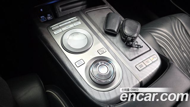 Genesis G80 (RG3) Gasoline 3.5 Turbo AWD 2021 — фото 9