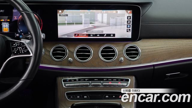 Mercedes-Benz E-Class (W213) E220d 4MATIC Exclusive 2021 — фото 33