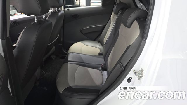 Chevrolet Spark Spark S LT 2014 — фото 26