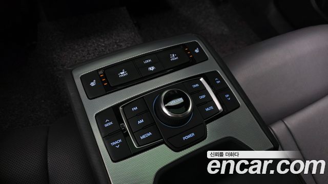 Genesis G80 3.3 GDI AWD Premium Luxury 2019 — фото 29