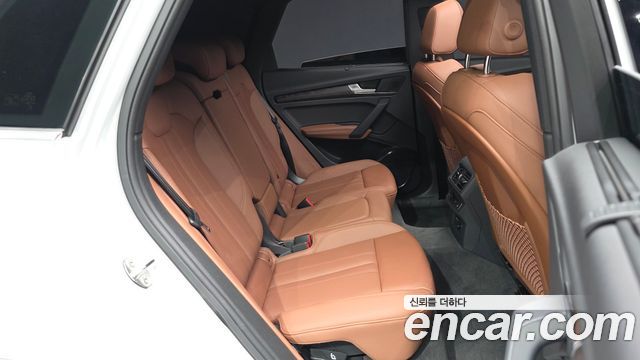 Audi Q5 (FY) 45 TFSI Quattro Premium 2023 — фото 12