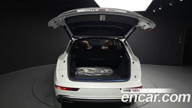 Audi Q5 (FY) 45 TFSI Quattro Premium 2023 — фото 20