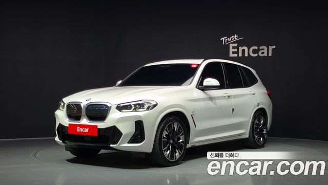 BMW iX3 M Sports