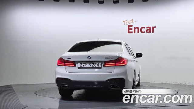 BMW 5 Series (G30) 520d xDrive M Sport Package Plus 2018 — фото 4