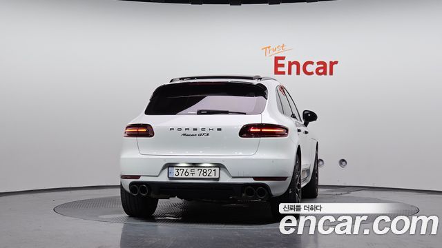 Porsche Macan 3.0 GTS 95B 2018 — фото 4