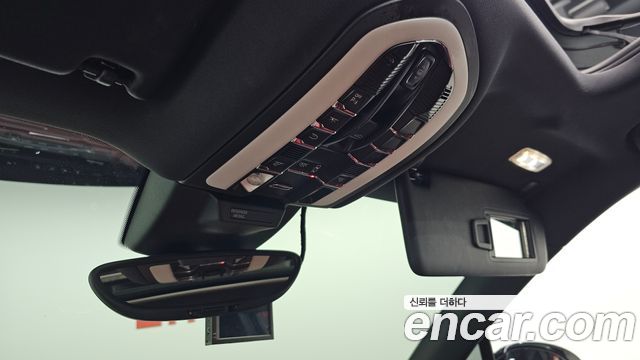 Porsche Macan 3.0 GTS 95B 2018 — фото 30