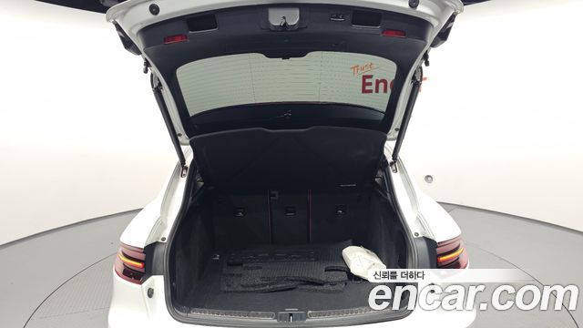 Porsche Macan 3.0 GTS 95B 2018 — фото 32
