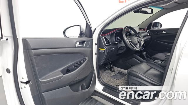 Hyundai Tucson Diesel 2.0 4WD Inspiration 2020 — фото 10