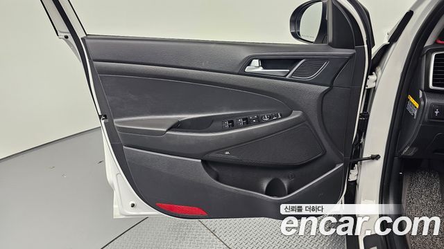 Hyundai Tucson Diesel 2.0 4WD Inspiration 2020 — фото 24