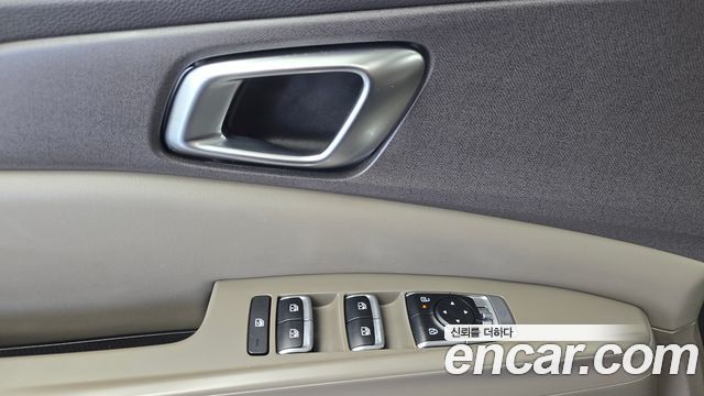 Kia Carnival (IV) HEV 9seater Nobless 2024 — фото 27