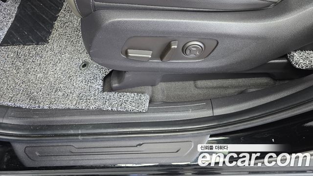 Kia Carnival (IV) HEV 9seater Nobless 2024 — фото 31