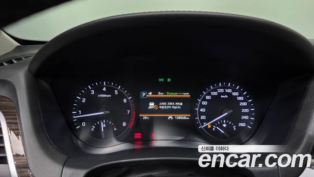 Genesis G80 3.3 GDI AWD Premium Luxury 2018 — фото 8
