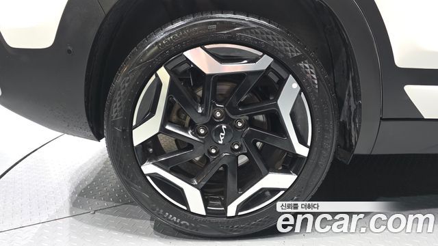 Kia Seltos Gasoline 2.0 2WD Signature 2023 — фото 5