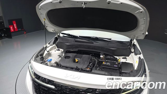 Kia Seltos Gasoline 2.0 2WD Signature 2023 — фото 6