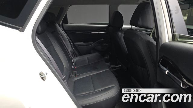 Kia Seltos Gasoline 2.0 2WD Signature 2023 — фото 12