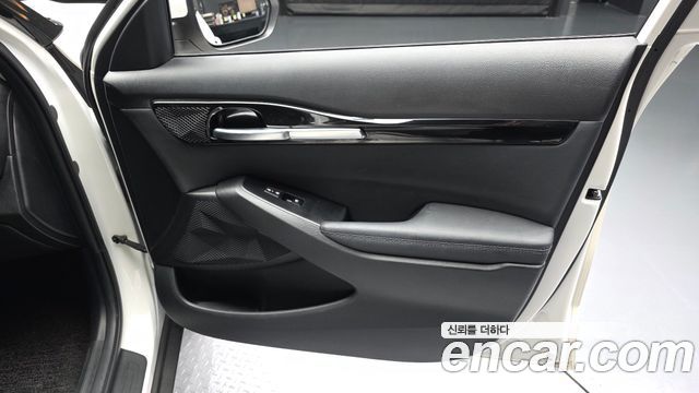 Kia Seltos Gasoline 2.0 2WD Signature 2023 — фото 24