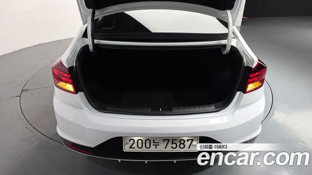 Hyundai Avante (AD) 1.6 Smart 2020 — фото 35