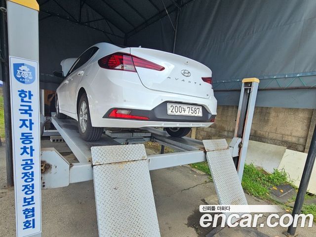 Hyundai Avante (AD) 1.6 Smart 2020 — фото 39