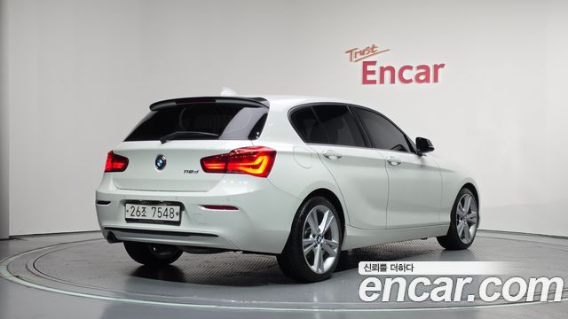 BMW 1 Series (F20) 118d Sport Special Edition 5Door 2019 — фото 2