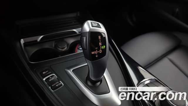 BMW 1 Series (F20) 118d Sport Special Edition 5Door 2019 — фото 9