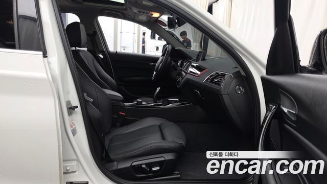 BMW 1 Series (F20) 118d Sport Special Edition 5Door 2019 — фото 11