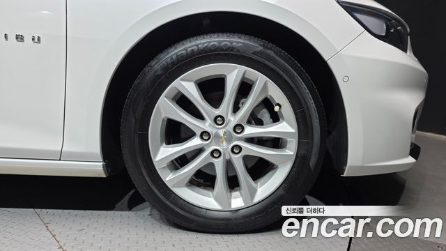 Chevrolet Malibu 1.5 Turbo LT Deluxe 2017 — фото 21