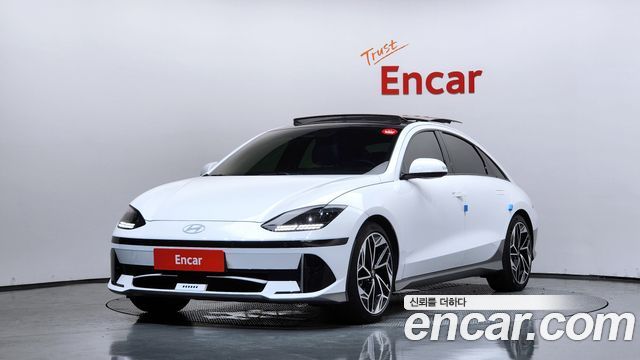 Hyundai Ioniq 6 Long Range Exclusive + 2023 — фото 1
