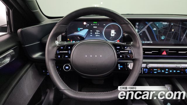 Hyundai Ioniq 6 Long Range Exclusive + 2023 — фото 12