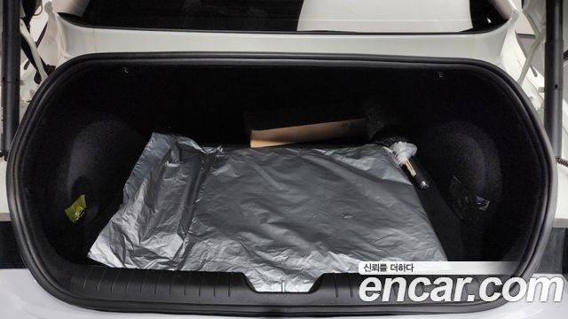 Hyundai Ioniq 6 Long Range Exclusive + 2023 — фото 19