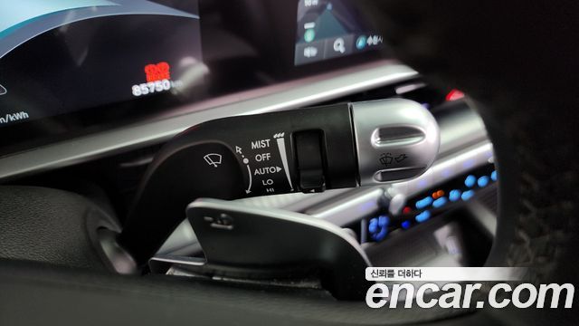 Hyundai Ioniq 6 Long Range Exclusive + 2023 — фото 28