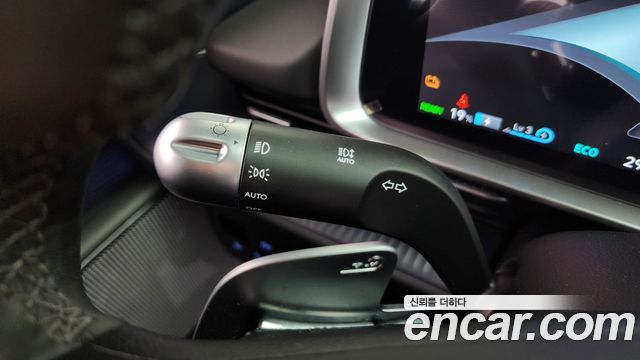 Hyundai Ioniq 6 Long Range Exclusive + 2023 — фото 29