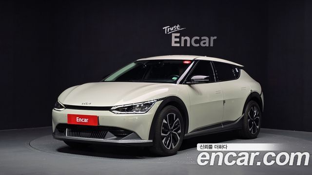 Kia EV6 Standard Air 2023 — фото 1