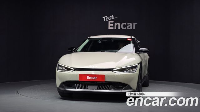 Kia EV6 Standard Air 2023 — фото 3