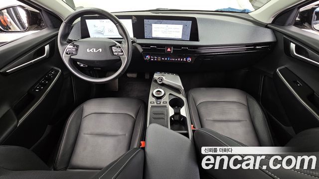 Kia EV6 Standard Air 2023 — фото 7