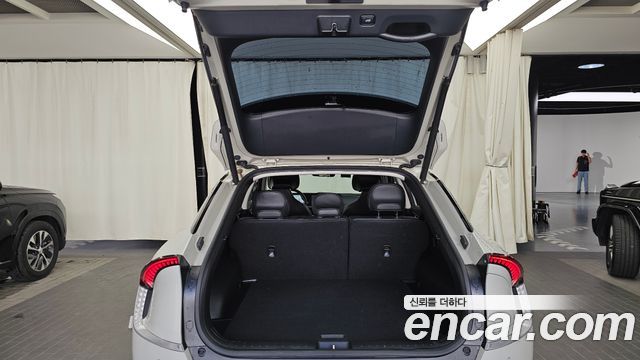 Kia EV6 Standard Air 2023 — фото 20