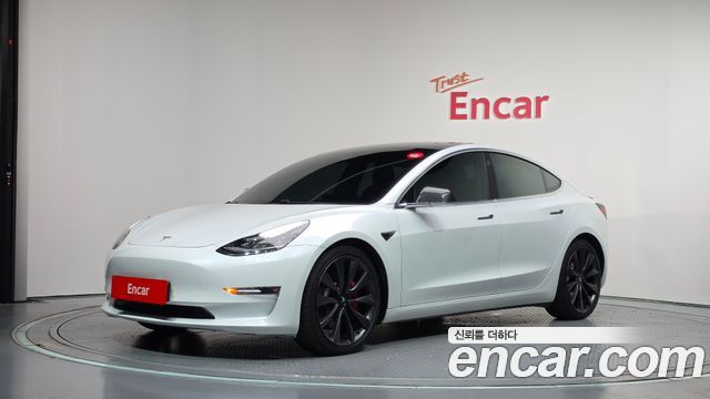 Tesla Model 3 Performance AWD