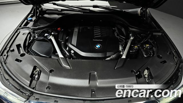 BMW 6 Series GT (G32) 640i xDrive M Sport 2020 — фото 6
