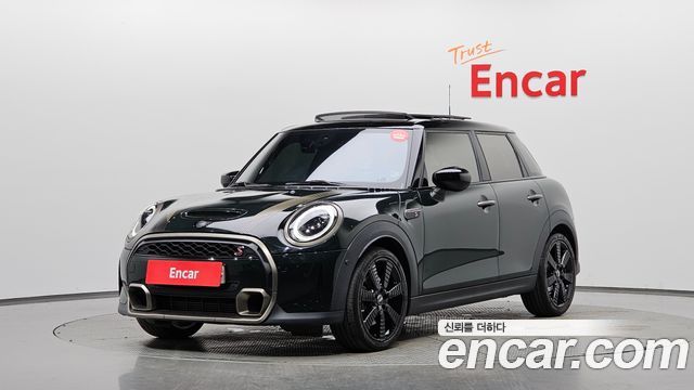 MINI Cooper S 5Door Resolute Edition 3rd Gen