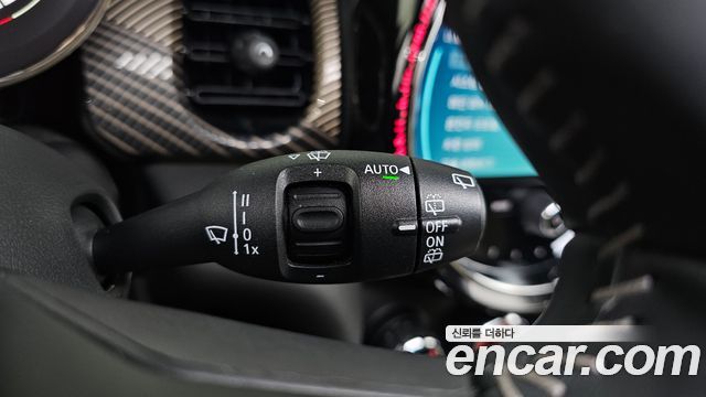 MINI Cooper S 5Door Resolute Edition 3rd Gen 2023 — фото 19