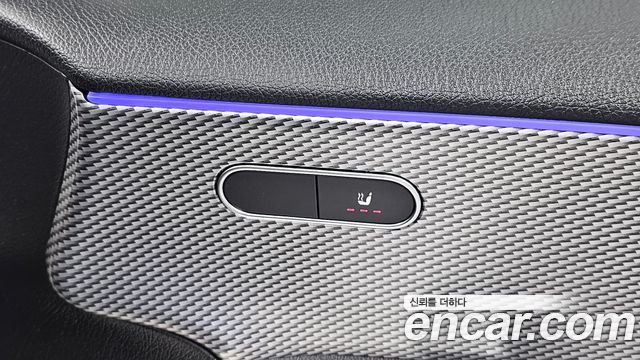 Mercedes-Benz A-Class (W177) A200d Sedan 2021 — фото 30