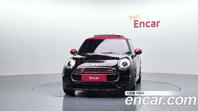 MINI Cooper S JCW 3rd Generation 2017 — фото 3
